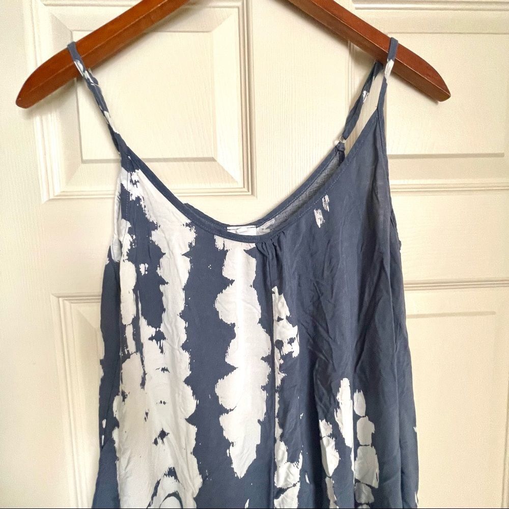 Buenos Ninos V neck blue and white pant suit - Picture 5 of 11